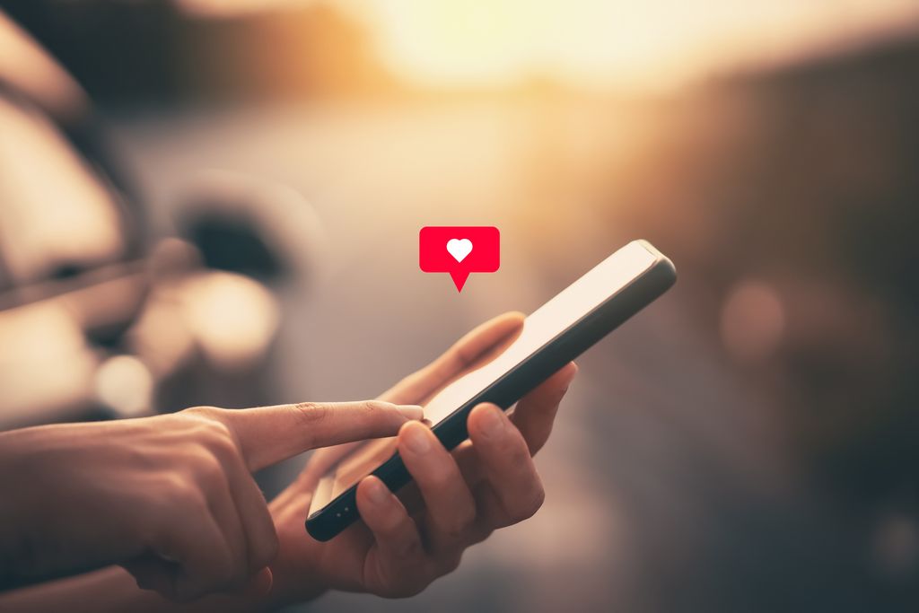 Setting In Motion Love: Browsing Sofia Day on the Go